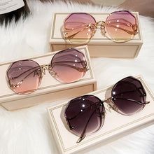 Charger l&#39;image dans la galerie, Lunettes de soleil rondes irrégulières pour femmes
