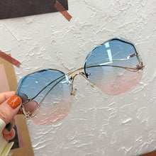 Charger l&#39;image dans la galerie, Lunettes de soleil rondes irrégulières pour femmes

