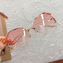 Charger l&#39;image dans la galerie, Lunettes de soleil rondes irrégulières pour femmes
