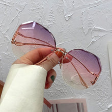 Charger l&#39;image dans la galerie, Lunettes de soleil rondes irrégulières pour femmes
